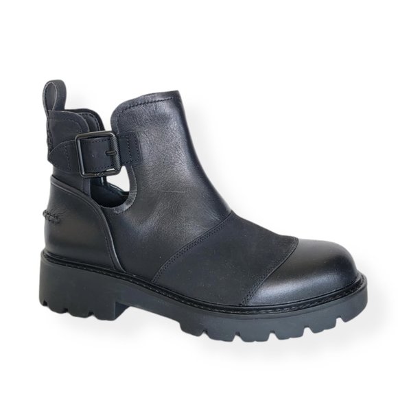 UGG Shoes - NEW UGG Stockton Lug Bootie Black Women's 8